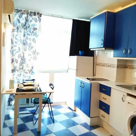 M3 904 Azul Mediterraneo Bonito Y Confortable Estudio